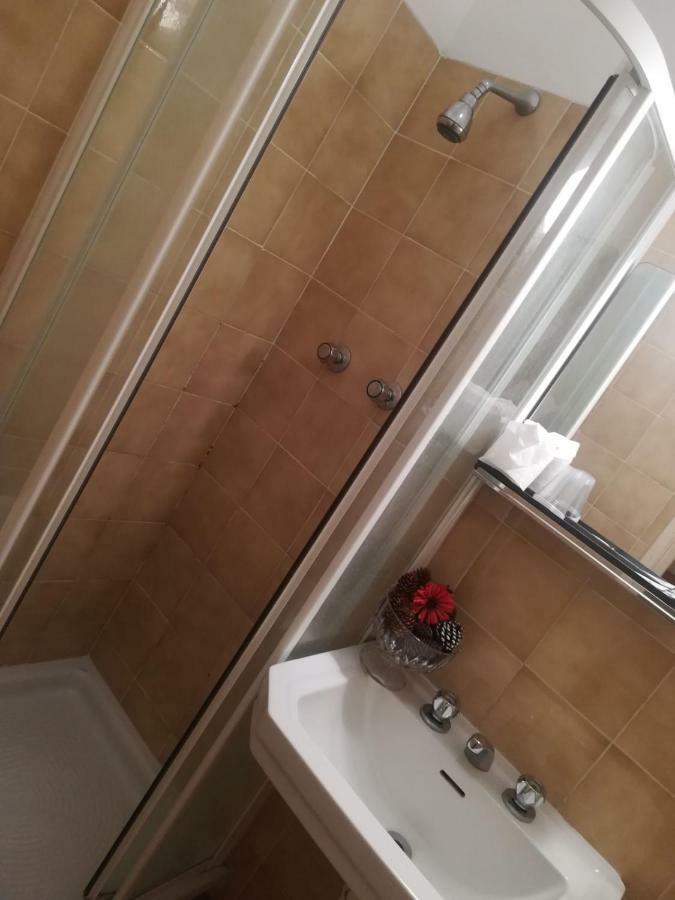 Hotel Olimpia Alassio Buitenkant foto
